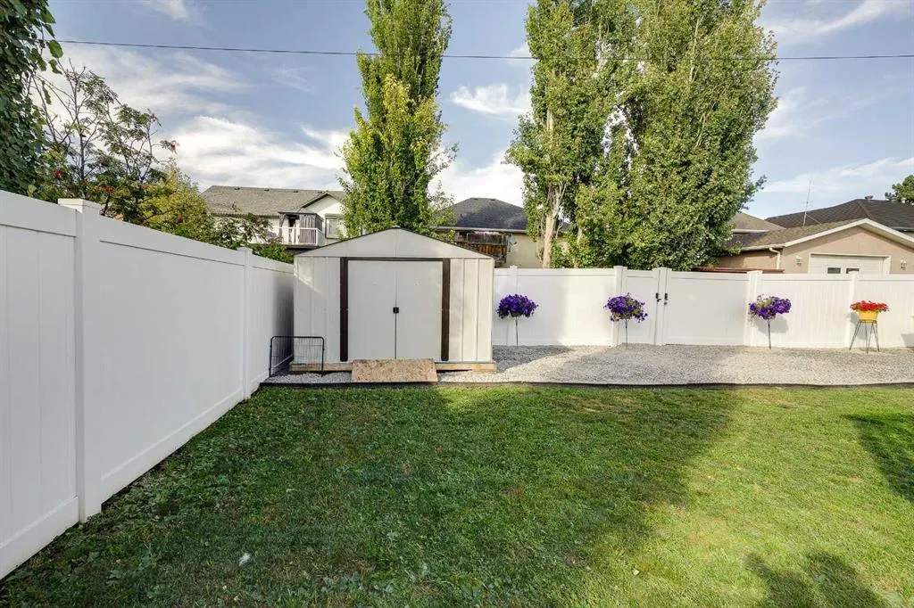 50 Livingston Close
