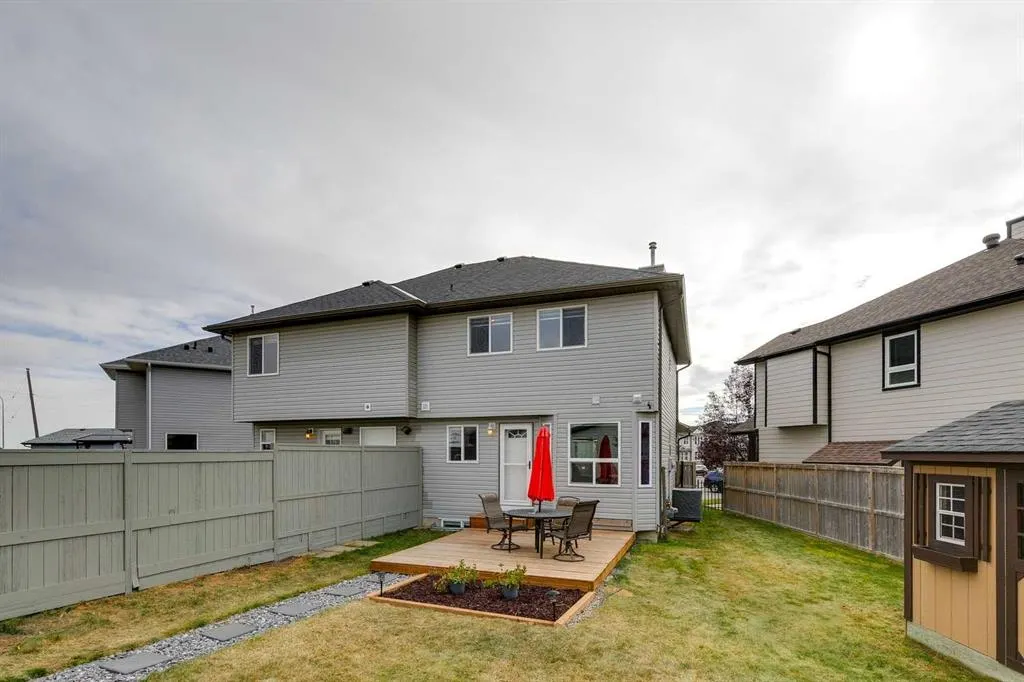 67 Saddlebrook Place NE