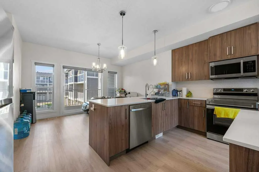 33 Merganser Drive W, #304