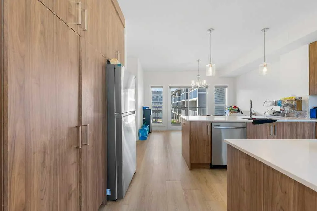 33 Merganser Drive W, #304