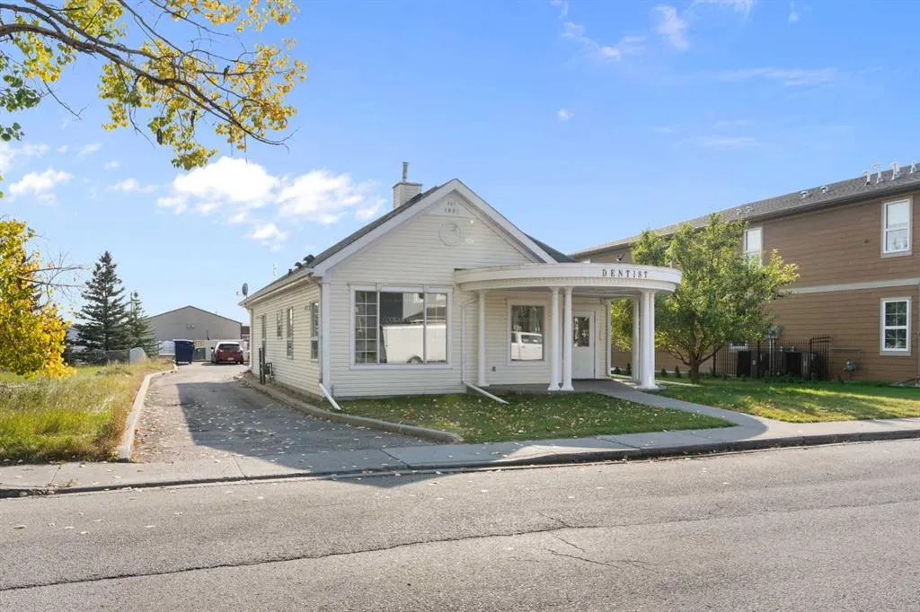 524 First Street E, #2