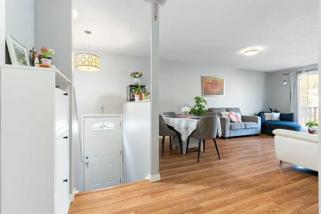 524 First Street E, #2