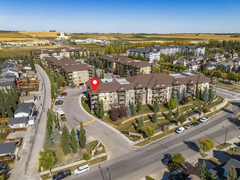 92 Crystal Shores Road, #1304