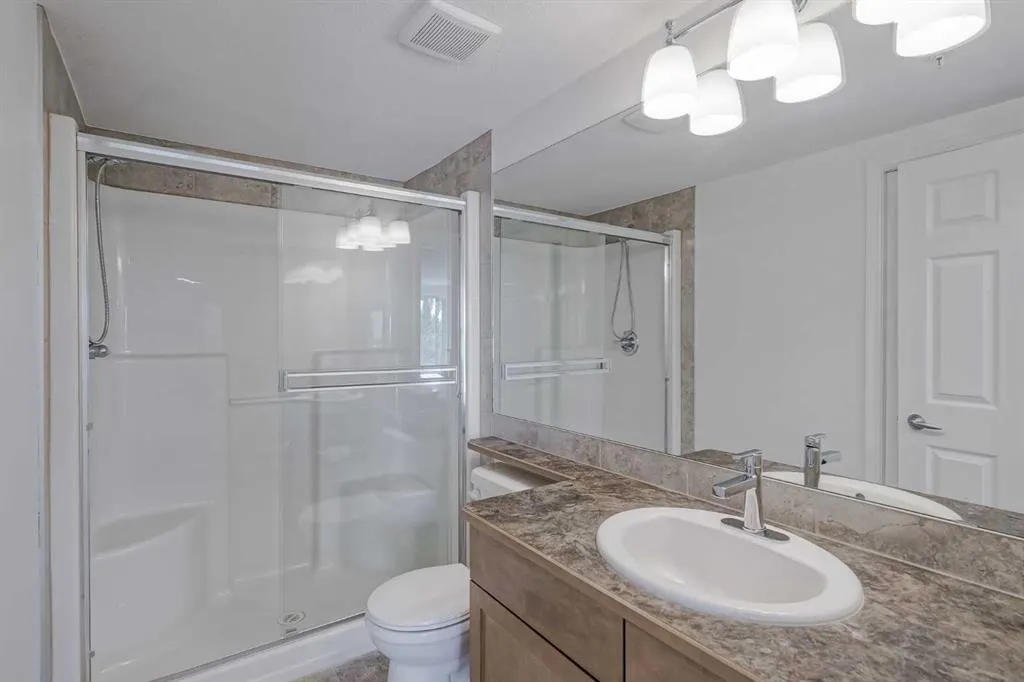 92 Crystal Shores Road, #1304