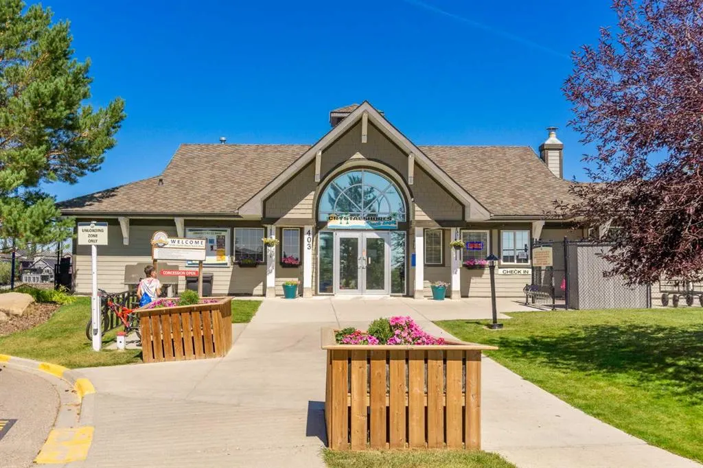 92 Crystal Shores Road, #1304