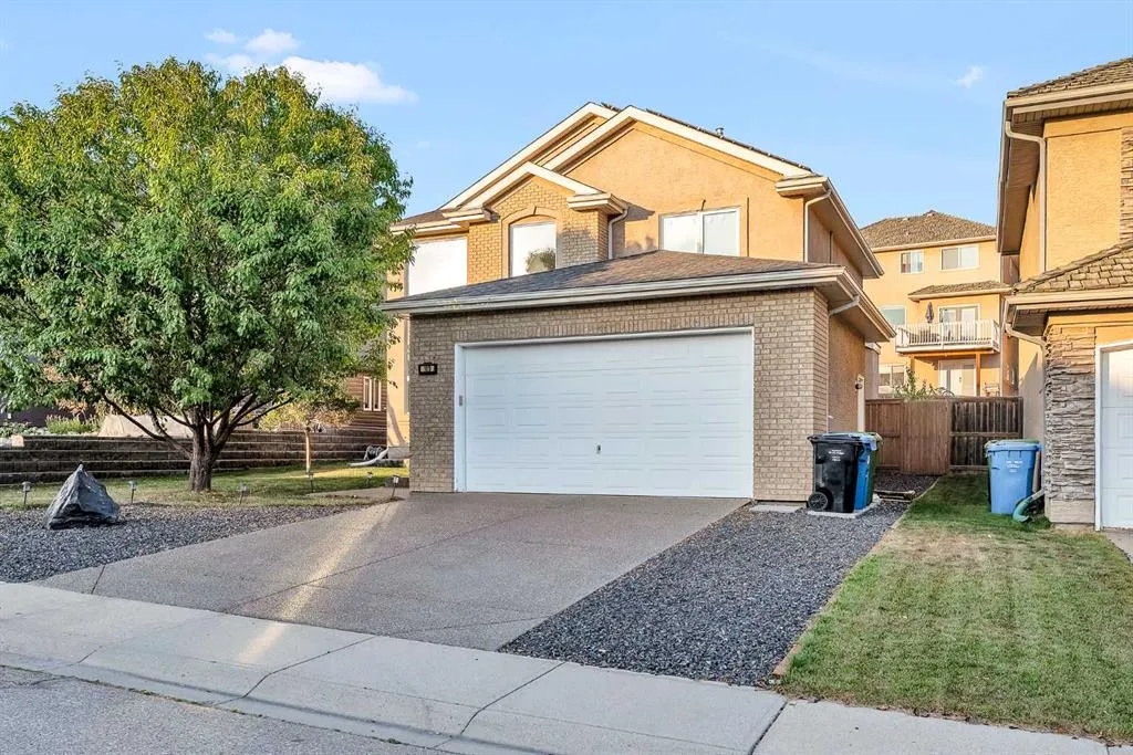 109 Royal Crest Terrace NW