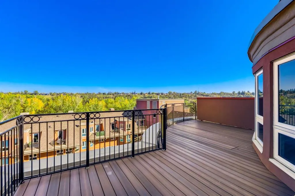 400 Eau Claire Avenue SW, #8704
