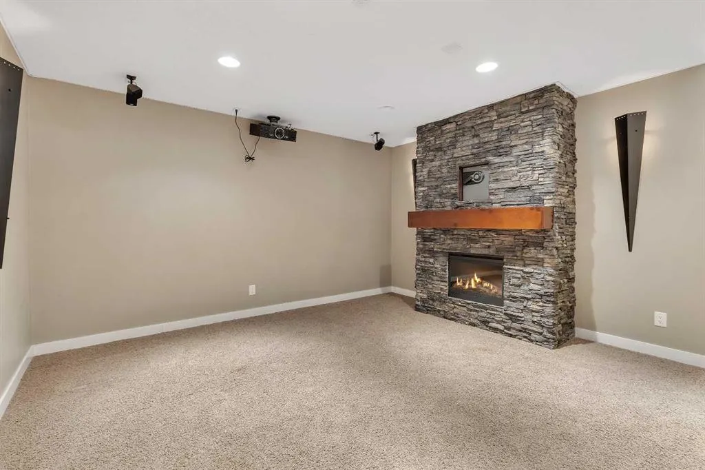 15 New Brighton Close SE