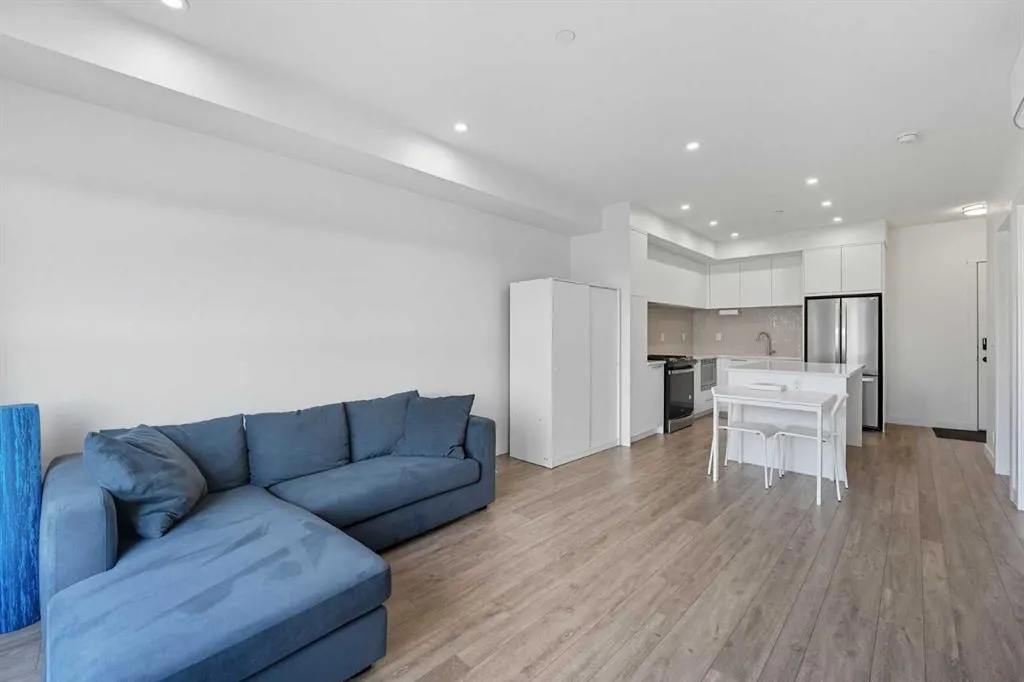 4160 Norford Avenue NW, #412