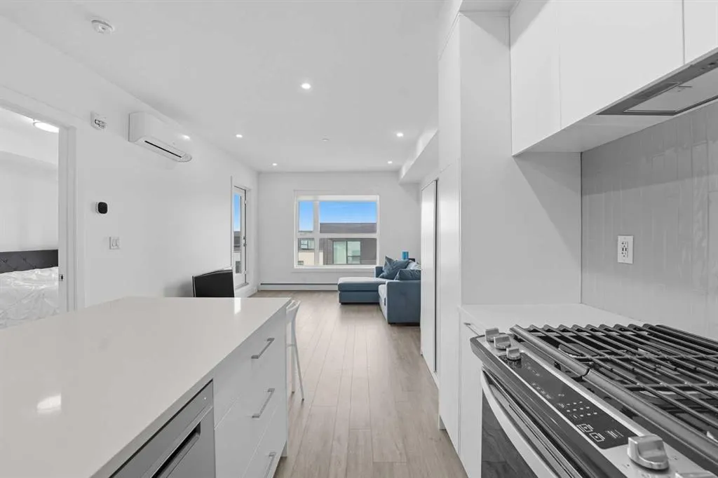 4160 Norford Avenue NW, #412