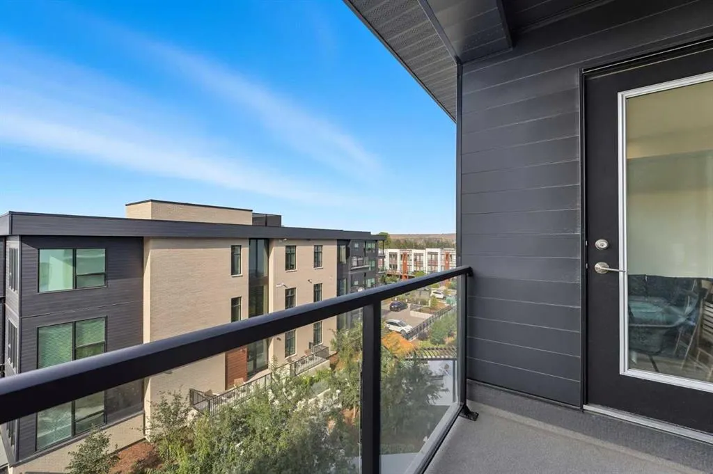 4160 Norford Avenue NW, #412