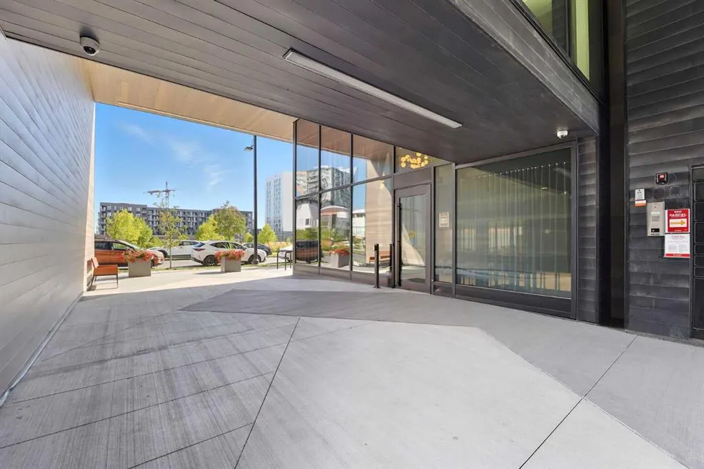 4160 Norford Avenue NW, #412