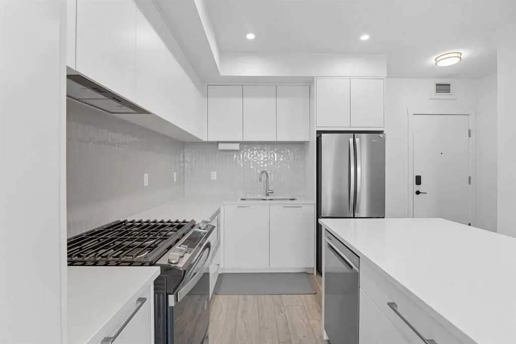 4160 Norford Avenue NW, #412
