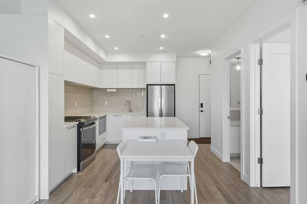 4160 Norford Avenue NW, #412