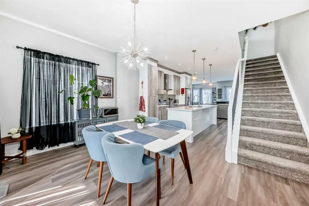 95 Skyview Close NE, #202