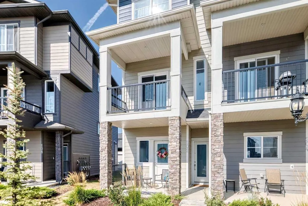95 Skyview Close NE, #202