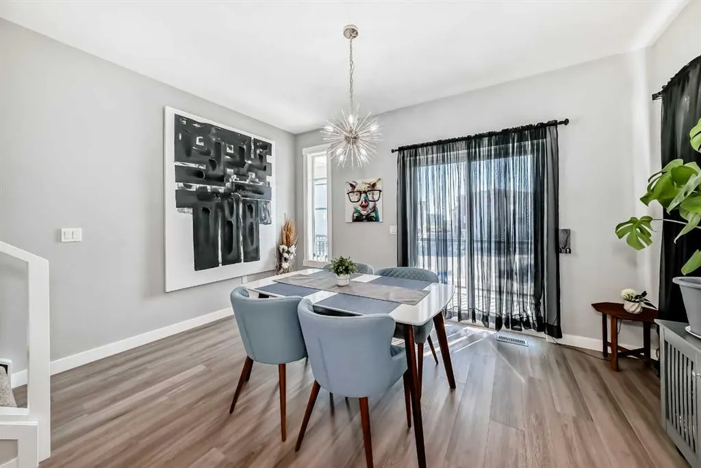 95 Skyview Close NE, #202
