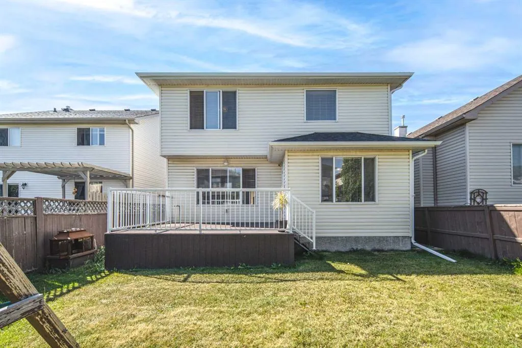 159 Royal Birkdale Crescent NW