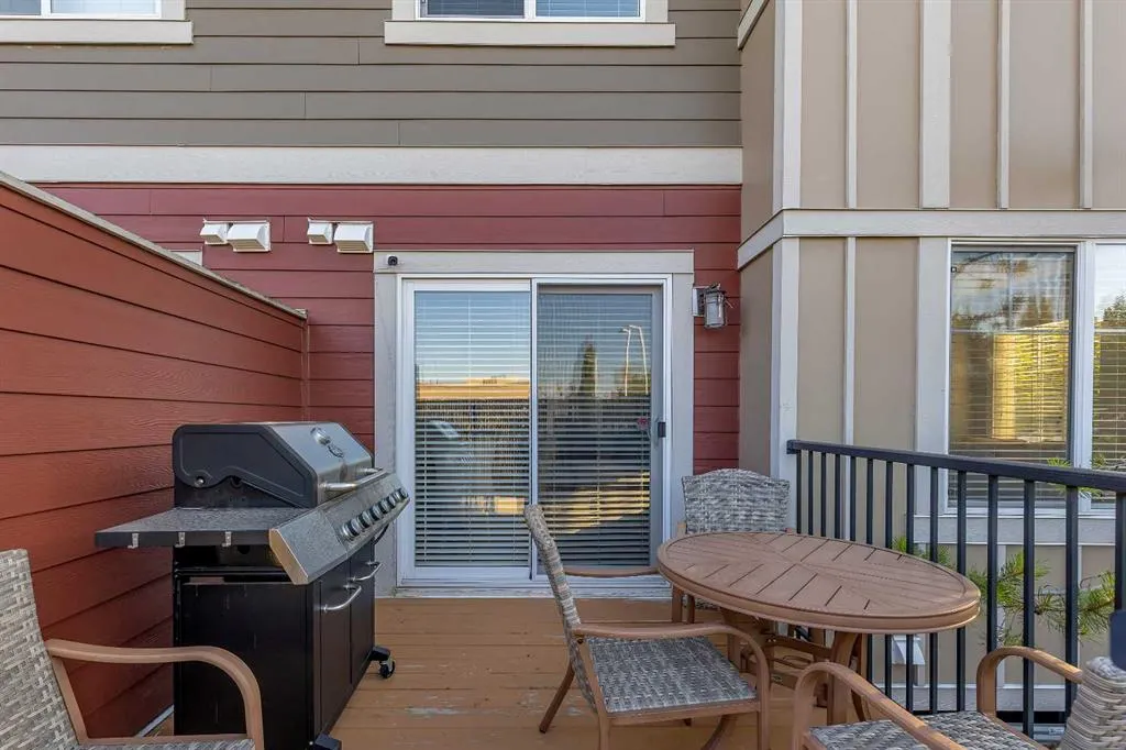 7 West Coach Manor SW