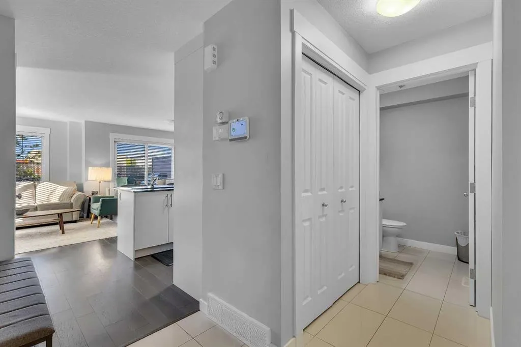 7 West Coach Manor SW