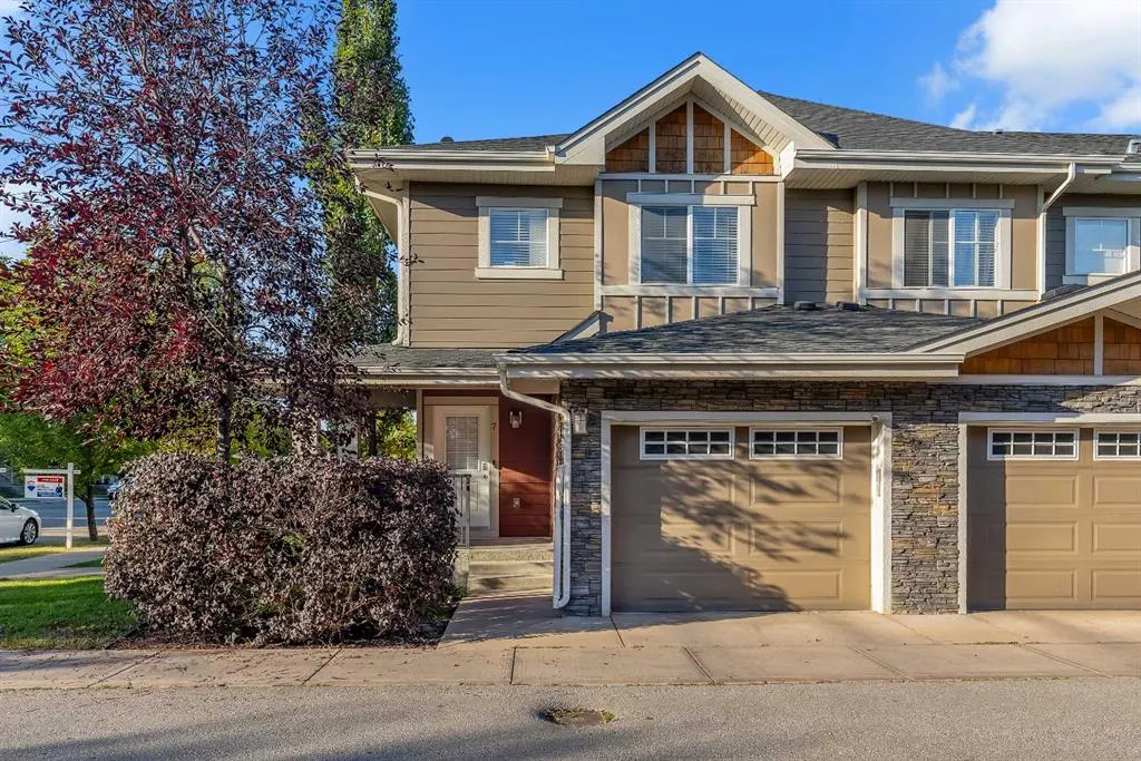 7 West Coach Manor SW