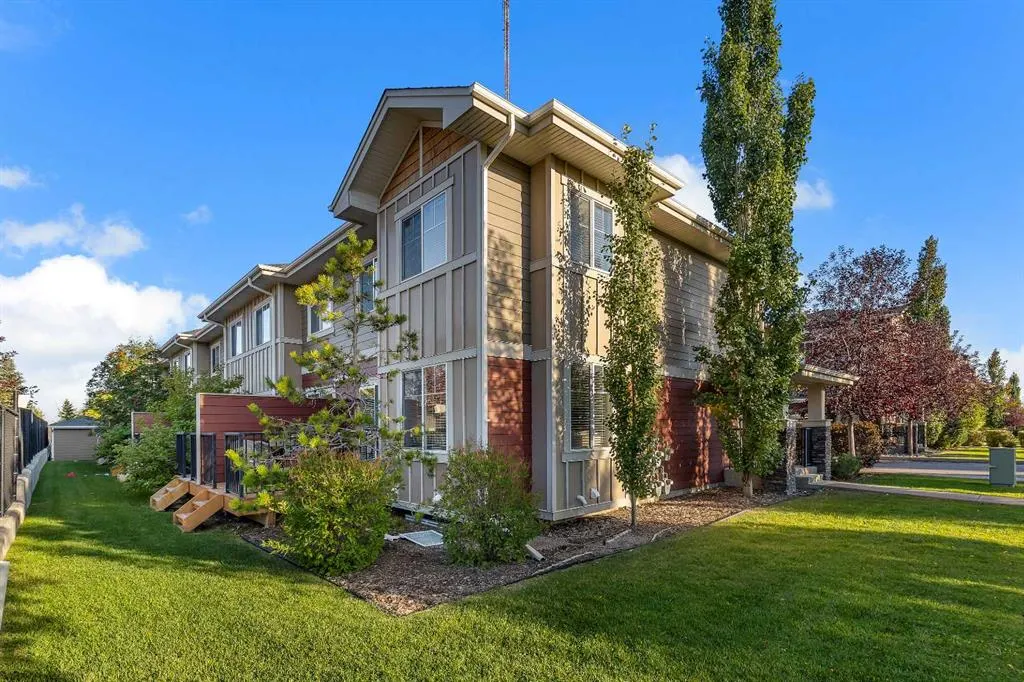 7 West Coach Manor SW