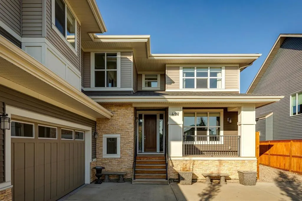 427 Canals Boulevard SW