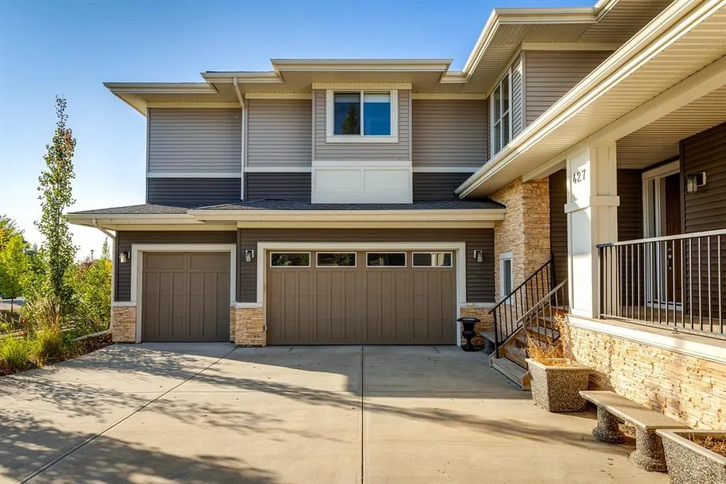 427 Canals Boulevard SW