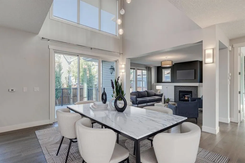 427 Canals Boulevard SW
