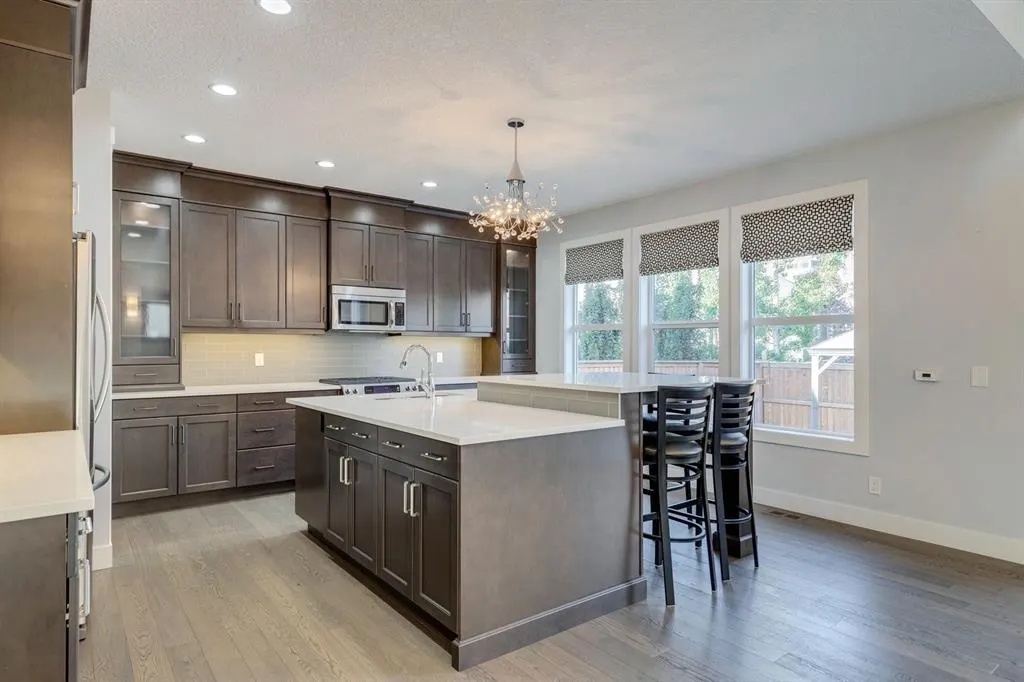 427 Canals Boulevard SW
