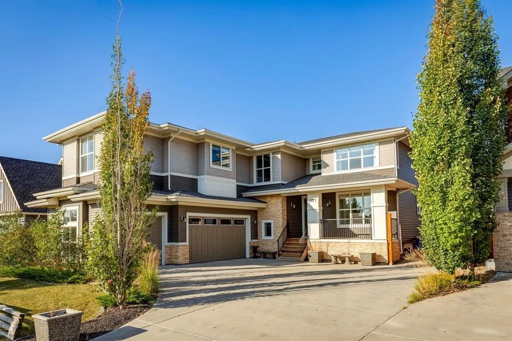 427 Canals Boulevard SW