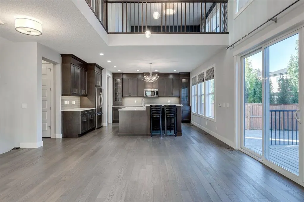 427 Canals Boulevard SW
