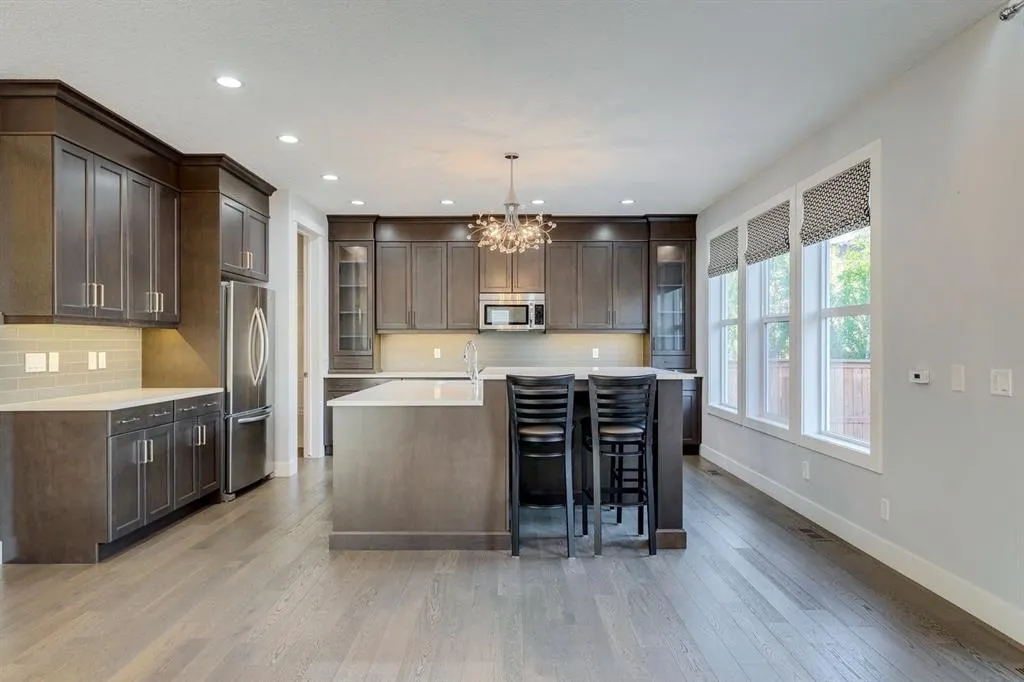 427 Canals Boulevard SW