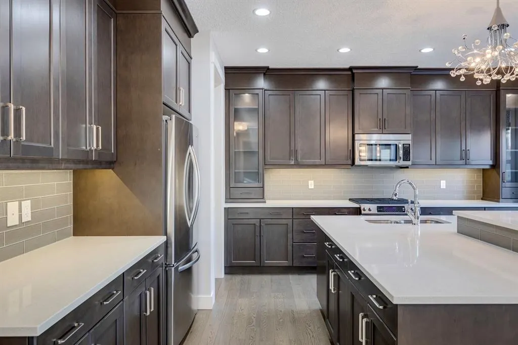 427 Canals Boulevard SW