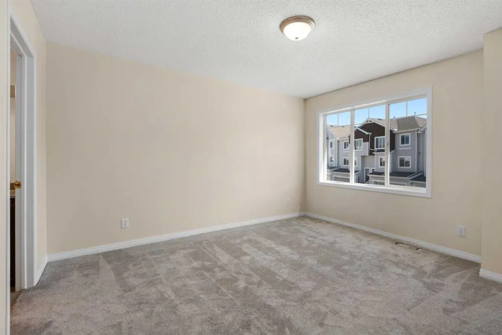175 Hidden Creek Gardens NW