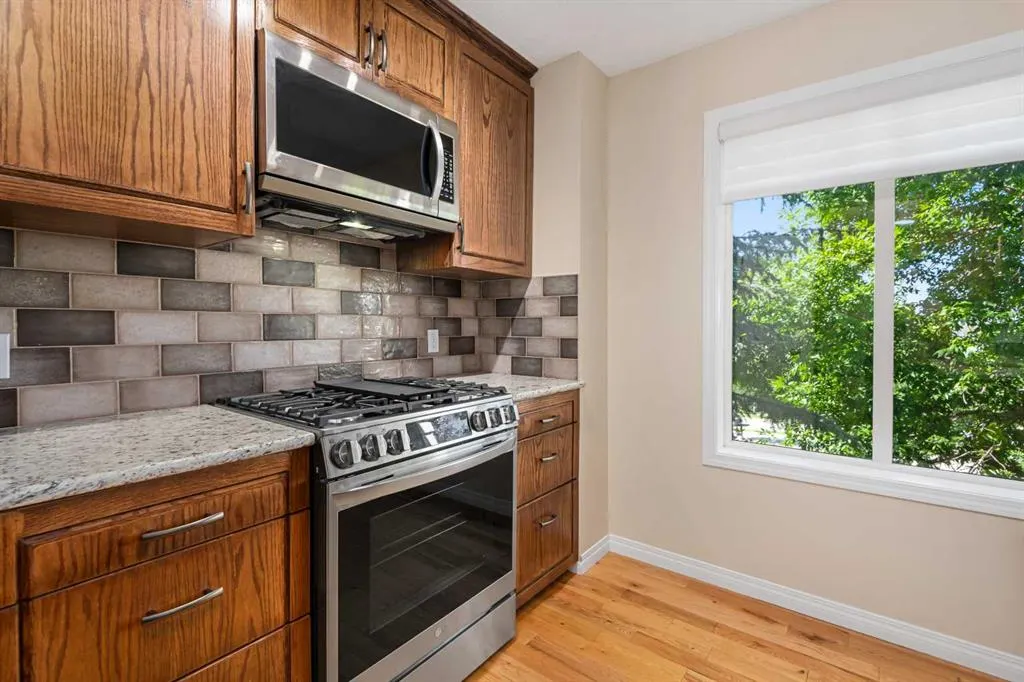175 Hidden Creek Gardens NW