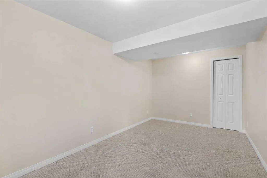 175 Hidden Creek Gardens NW