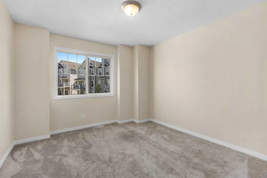 175 Hidden Creek Gardens NW