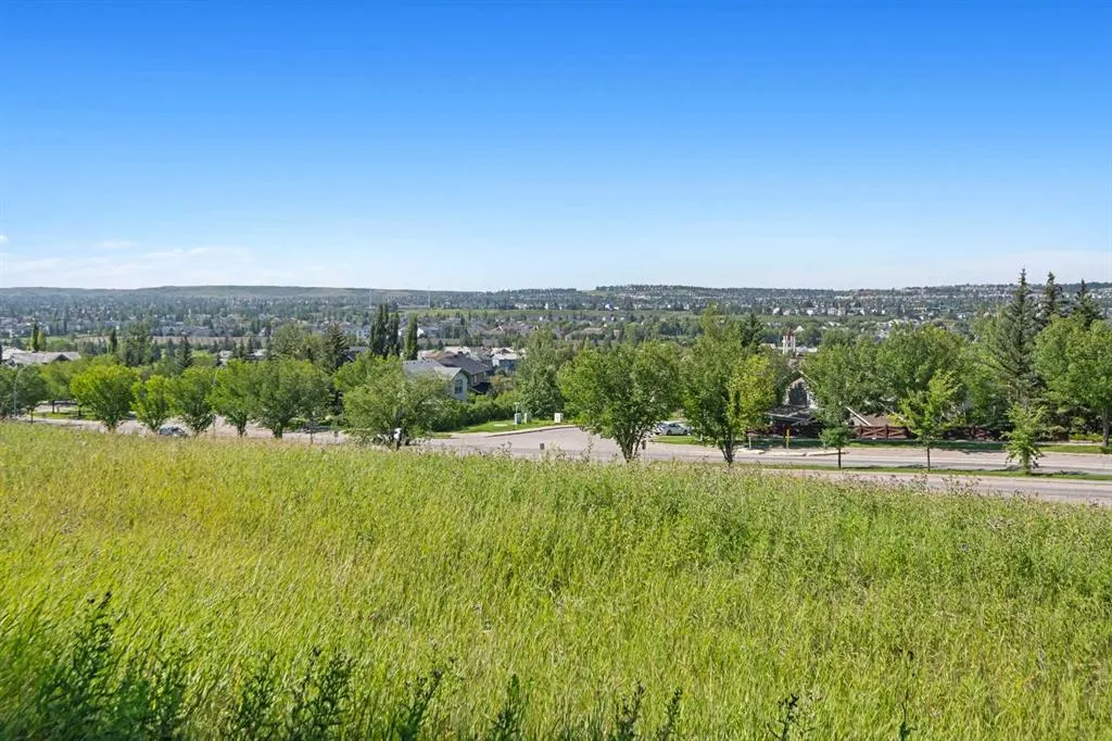 175 Hidden Creek Gardens NW