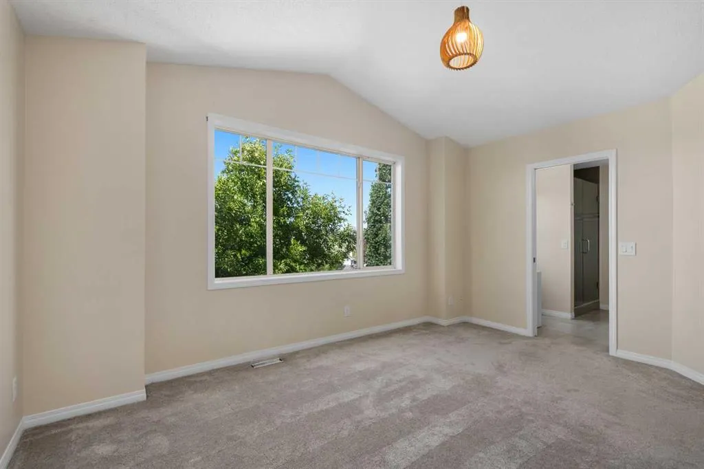 175 Hidden Creek Gardens NW