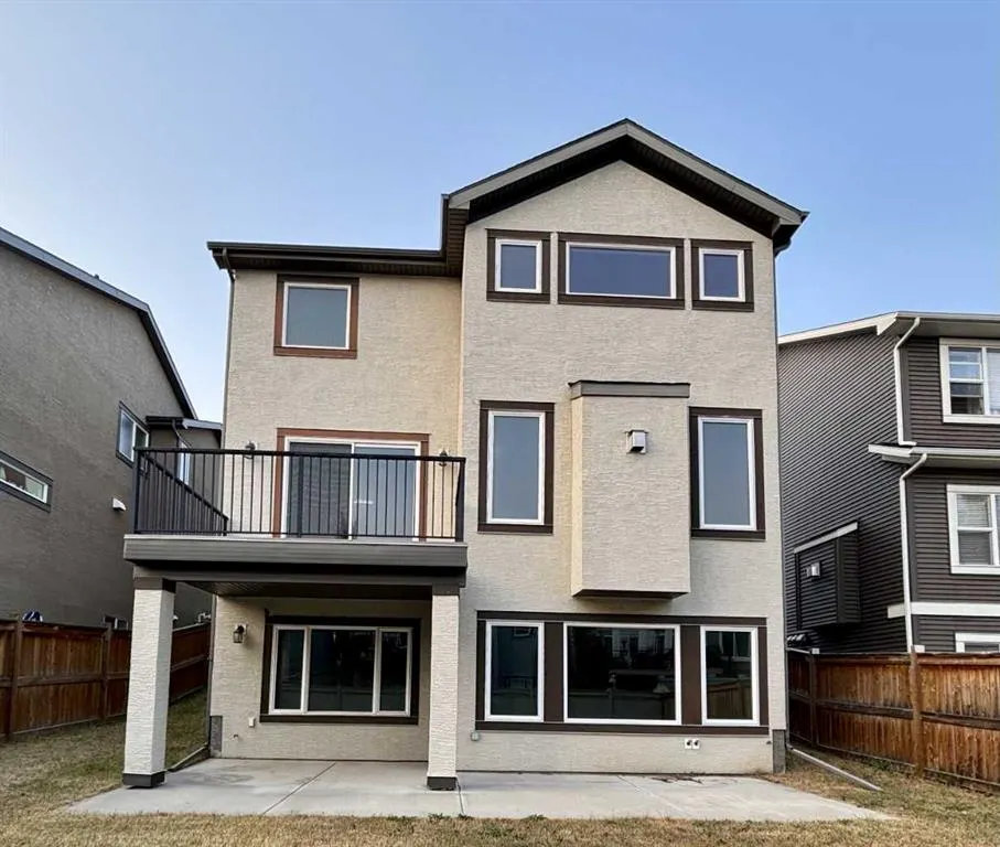 104 Aspenmere Circle