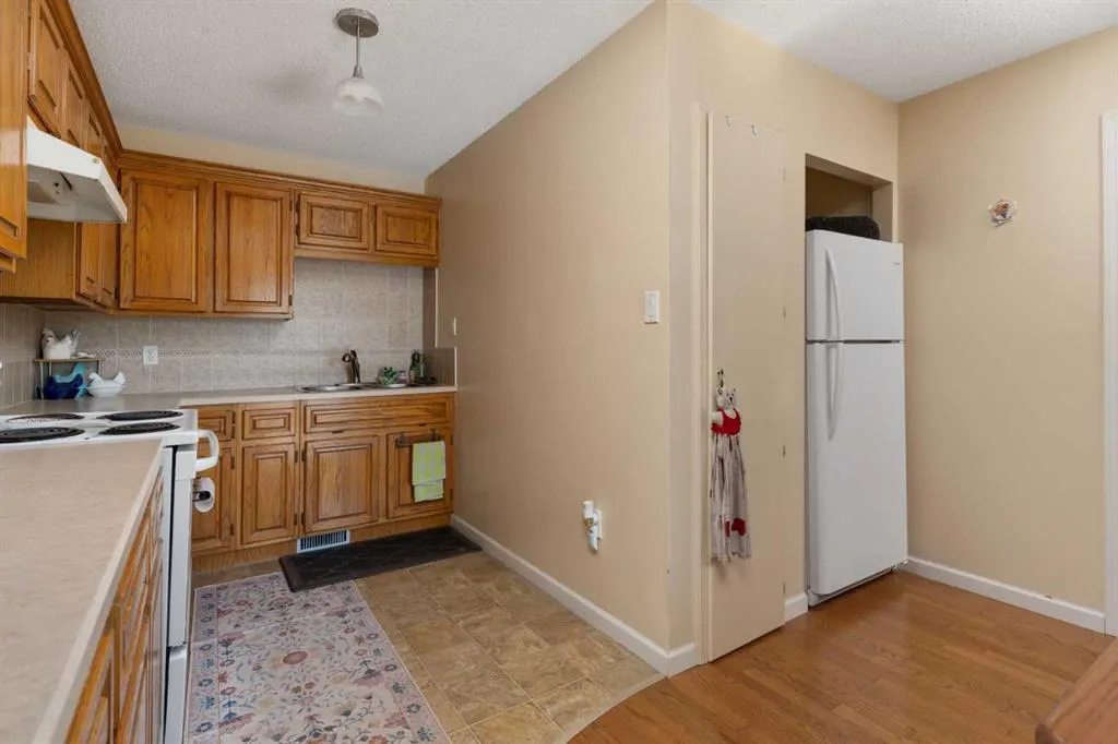 7106A Marler Drive