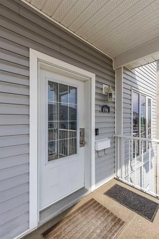 176 Northlands Pointe NE