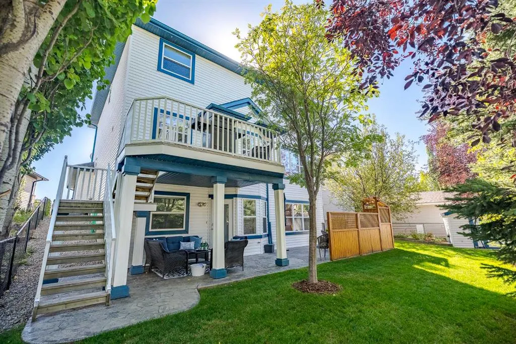 100 Coopers Heights SW