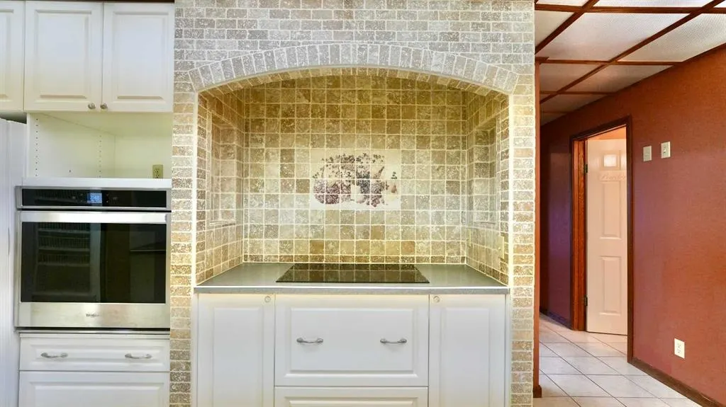 832068 Range Road 233