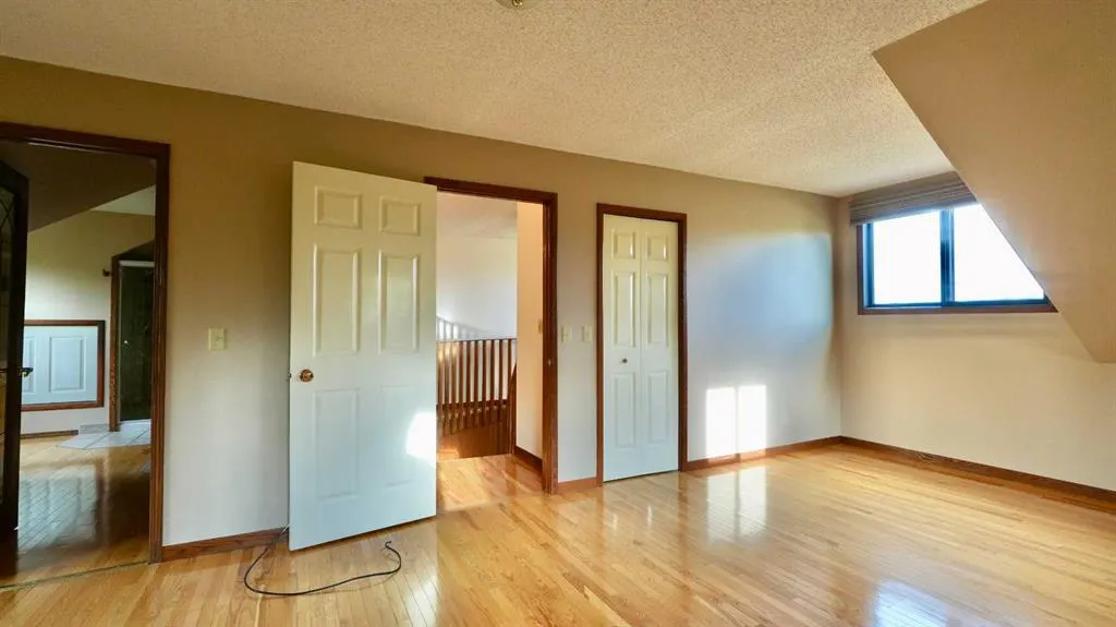 832068 Range Road 233