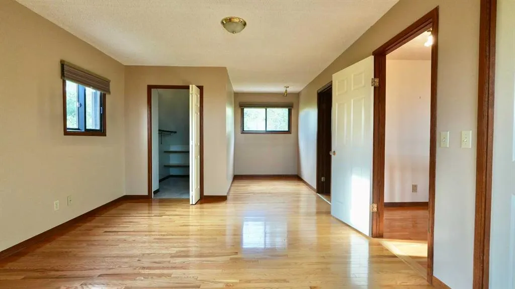 832068 Range Road 233