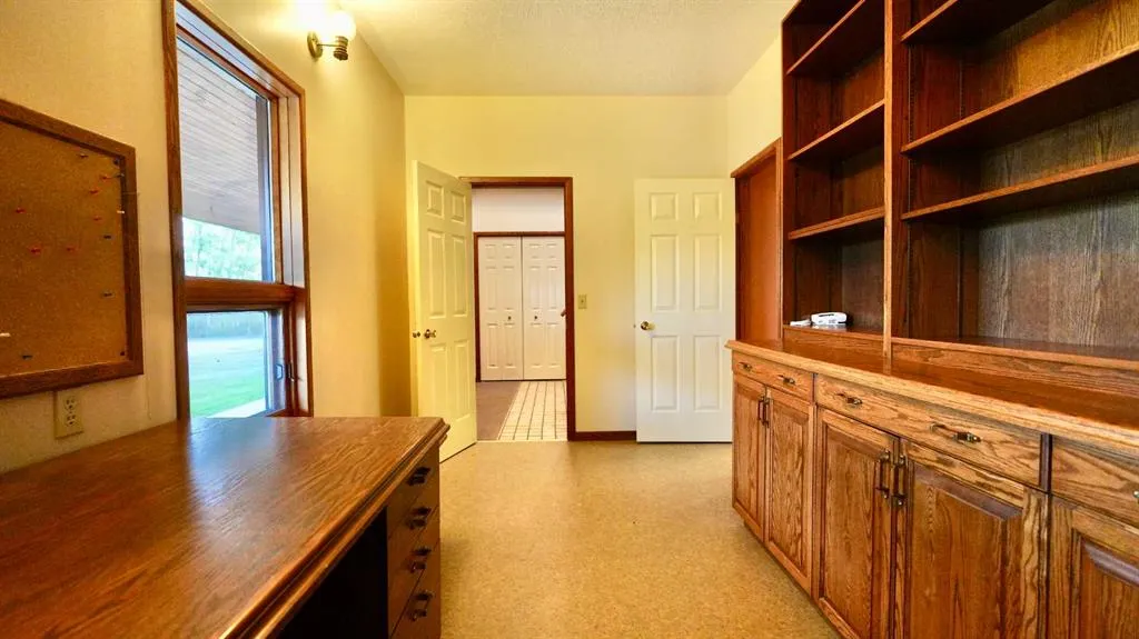 832068 Range Road 233