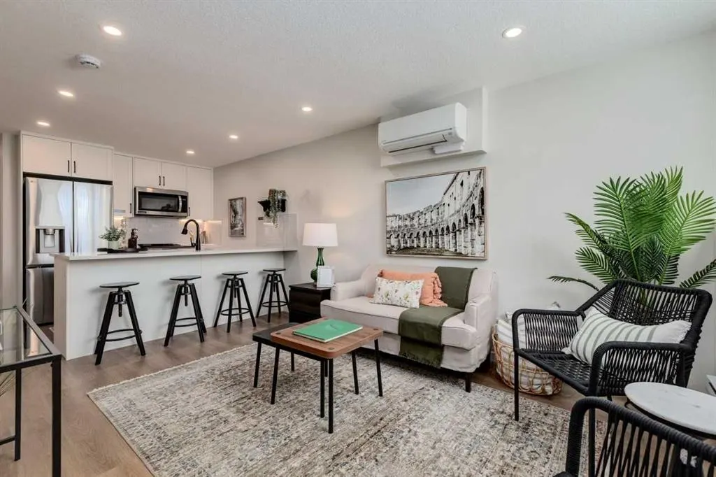155 Crimson Ridge Place NW, #105