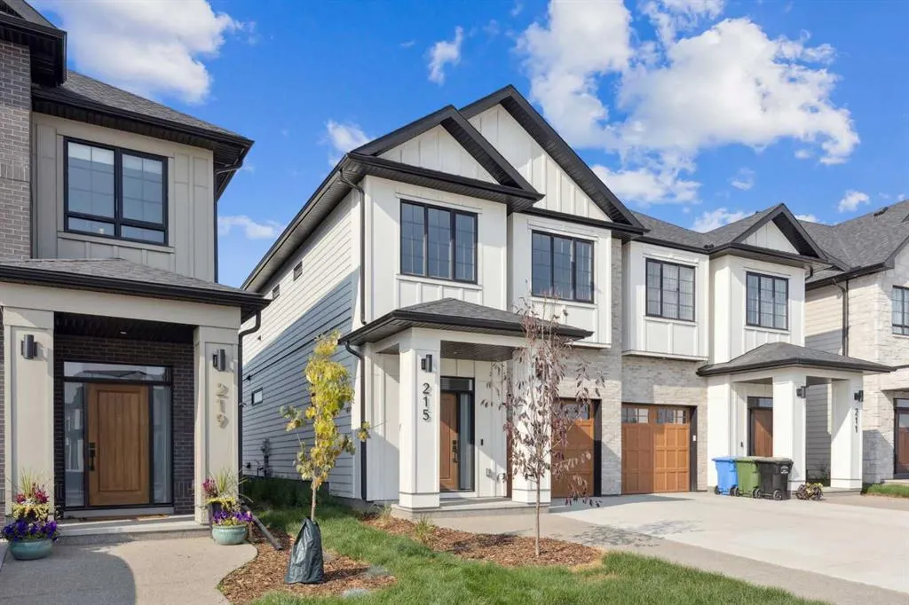 215 Greenwich Drive NW